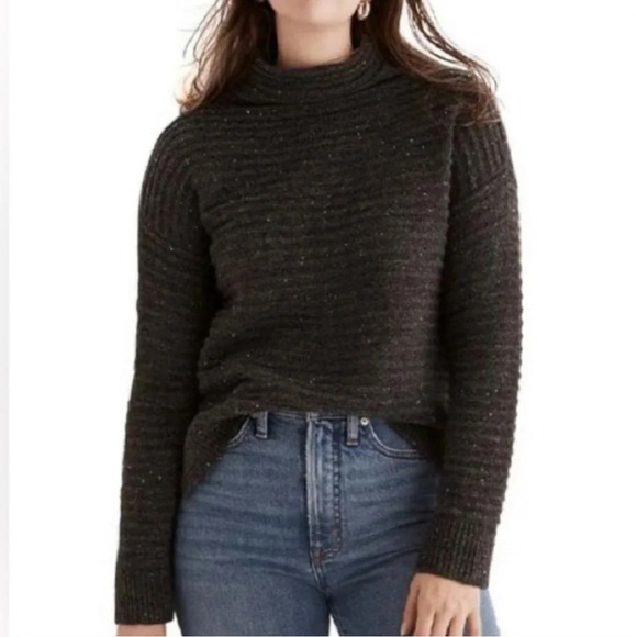 Madewell Sweaters - Madewell Donegal Belmont Mockneck Sweater size M
